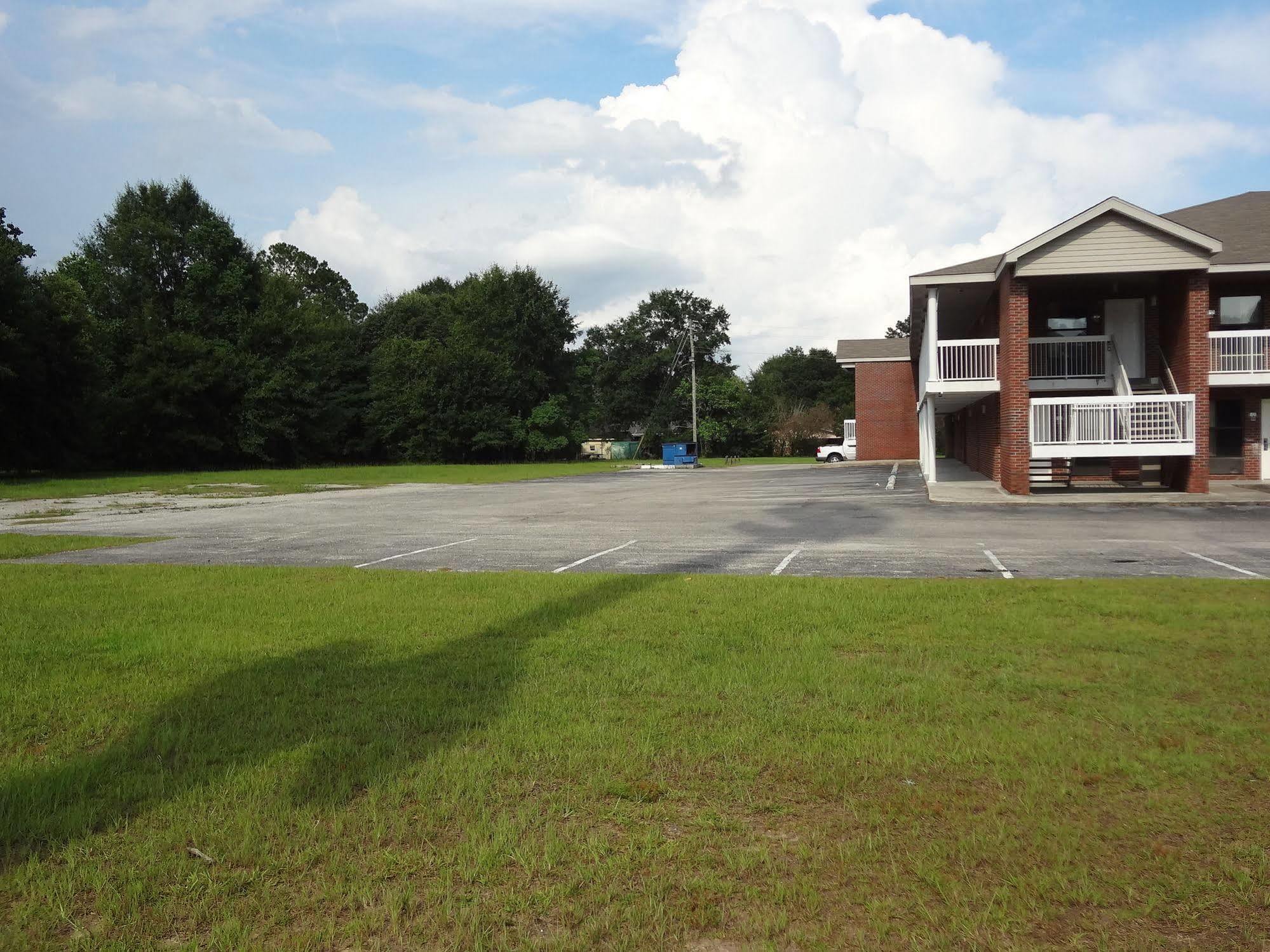 Best Inn Formerly Known As M Star Hotel Chickasaw Exterior foto
